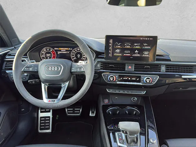 AUDI RS4 Avant quattro tiptronic