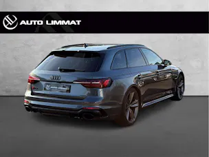 AUDI RS4 Avant quattro tiptronic