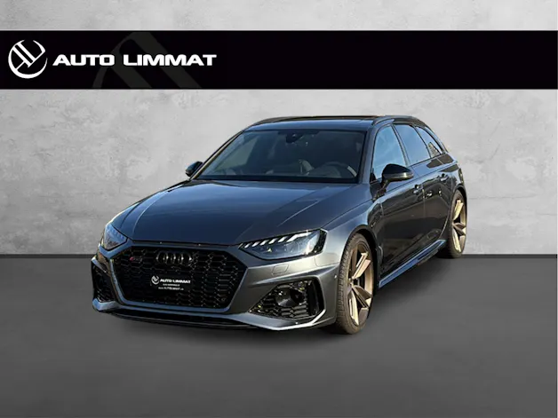 AUDI RS4 Avant quattro tiptronic