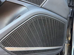 AUDI RS4 Avant quattro tiptronic