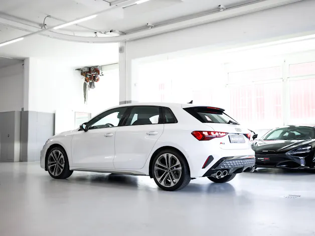 AUDI S3 Sportback TFSI quattro S-tronic