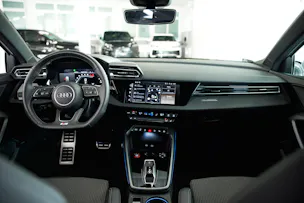 AUDI S3 Sportback TFSI quattro S-tronic