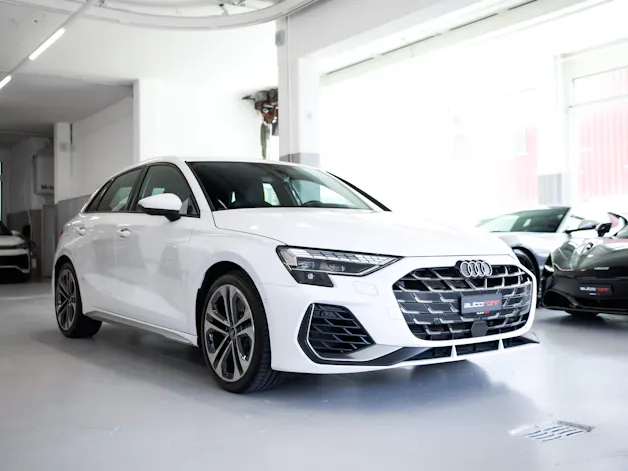 AUDI S3 Sportback TFSI quattro S-tronic