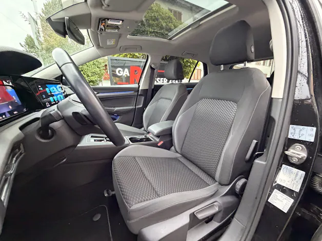 VW Golf 2.0 TDI DSG *** PANORAMAGLASDACH & MATRIX LED ***