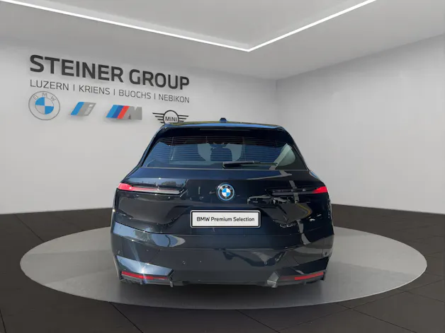 BMW iX xDrive40