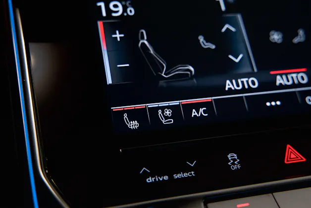AUDI RS6 Avant 4.0 TFSI V8 quattro *Ch-Fhz.*
