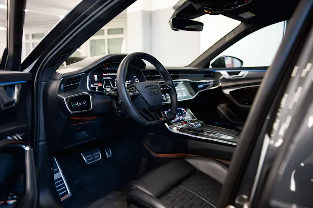 AUDI RS6 Avant 4.0 TFSI V8 quattro *Ch-Fhz.*