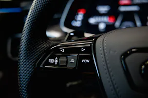 AUDI RS6 Avant 4.0 TFSI V8 quattro *Ch-Fhz.*