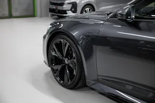 AUDI RS6 Avant 4.0 TFSI V8 quattro *Ch-Fhz.*