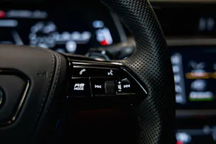 AUDI RS6 Avant 4.0 TFSI V8 quattro *Ch-Fhz.*