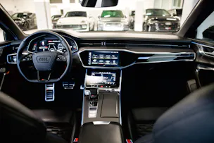 AUDI RS6 Avant 4.0 TFSI V8 quattro *Ch-Fhz.*