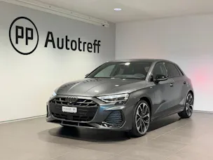 AUDI A3 Sportback TFSI 110 kW S line Attraction S tronic