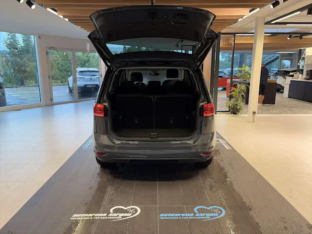 VW Touran 1.5 TSi EVO Comfortline Edition DSG-Automat 7-Plätzer