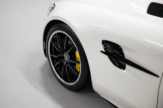 MERCEDES-BENZ AMG GT R Speedshift DCT *CH-Fhz.*