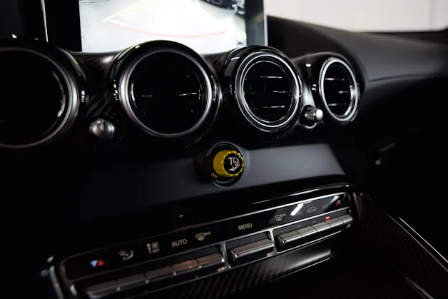 MERCEDES-BENZ AMG GT R Speedshift DCT *CH-Fhz.*