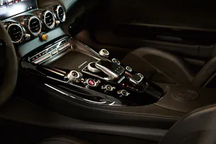 MERCEDES-BENZ AMG GT R Speedshift DCT *CH-Fhz.*