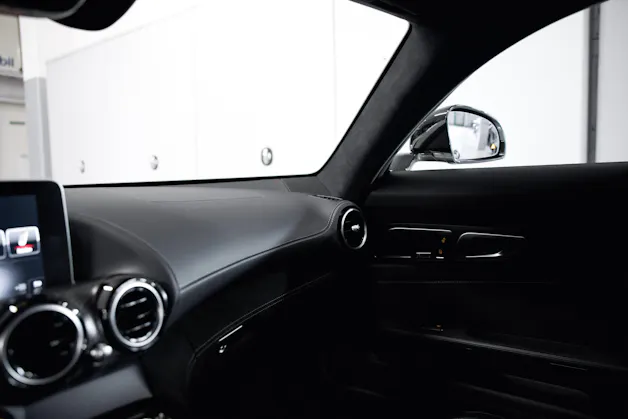 MERCEDES-BENZ AMG GT R Speedshift DCT *CH-Fhz.*