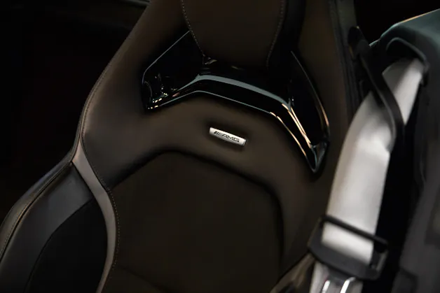 MERCEDES-BENZ AMG GT R Speedshift DCT *CH-Fhz.*