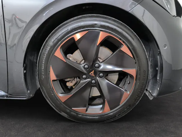 CUPRA Born 58 kWh e-Boost