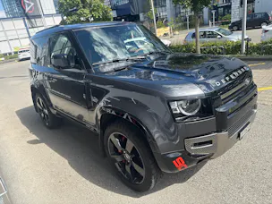 Land Rover Defender 90 P400 I6 First Edition 3.0 AT8