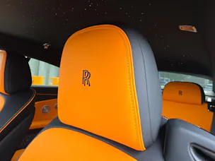 Rolls Royce ROLLS-ROYCE Spectre - Silver Badge
