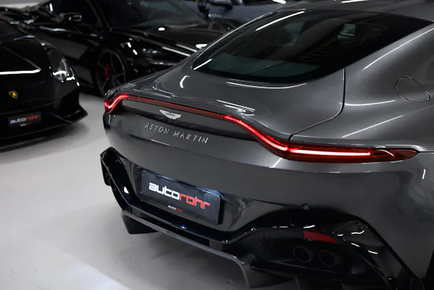 ASTON MARTIN V8 Vantage 4.0 Coupé