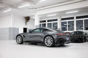 ASTON MARTIN V8 Vantage 4.0 Coupé
