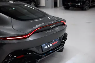 ASTON MARTIN V8 Vantage 4.0 Coupé
