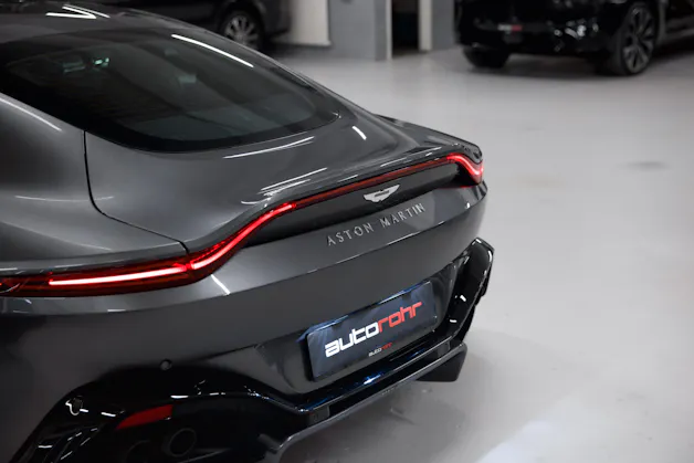 ASTON MARTIN V8 Vantage 4.0 Coupé
