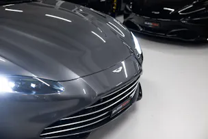 ASTON MARTIN V8 Vantage 4.0 Coupé