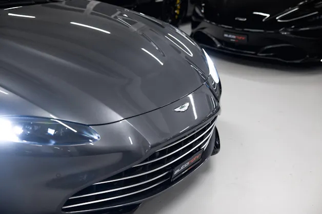 ASTON MARTIN V8 Vantage 4.0 Coupé