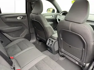 VOLVO EX40 Twin Black Edition AWD