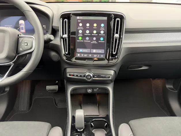 VOLVO EX40 Twin Black Edition AWD