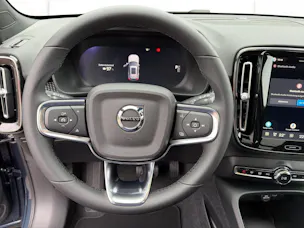 VOLVO EX40 Twin Black Edition AWD