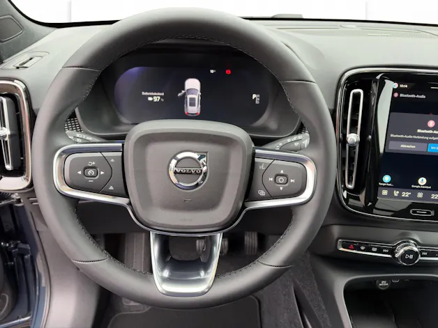 VOLVO EX40 Twin Black Edition AWD