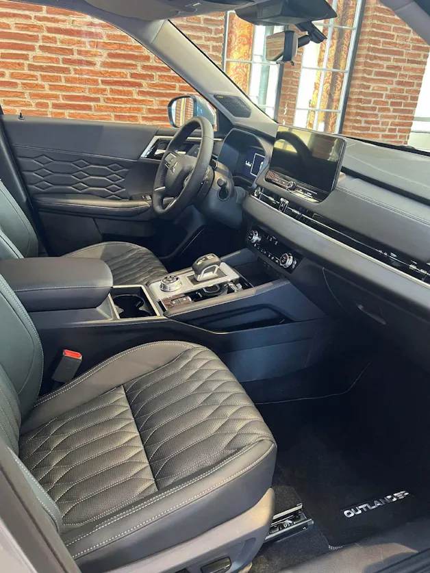 Mitsubishi Outlander 2.4 PHEV Instyle 4x4