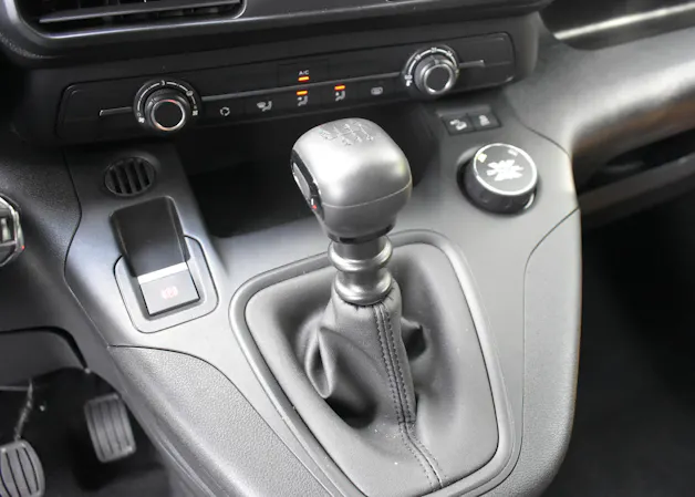 OPEL Combo Cargo 1.5 XL Enjoy s/s 4x4