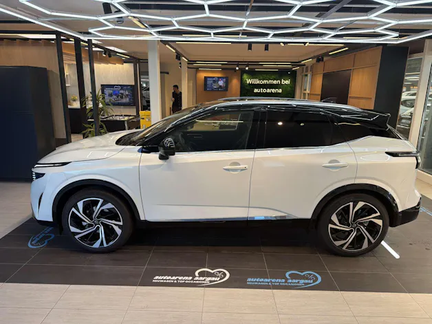 NISSAN Qashqai 1.3 DIG-T MHEV Tekna+ 4x4 Xtronic-Automat