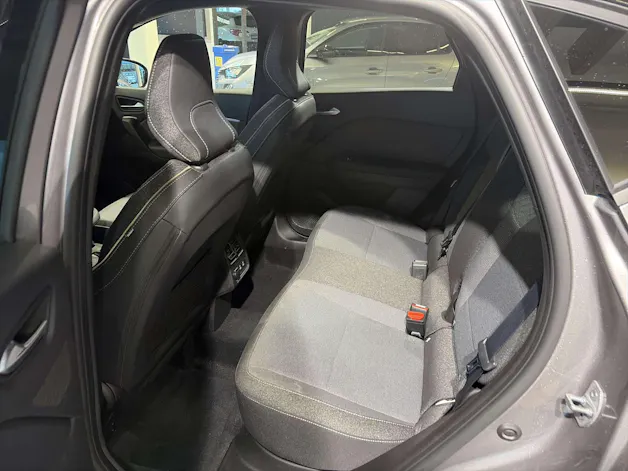 RENAULT Captur 1.8 E-Tech 160 Techno DHT-Automat
