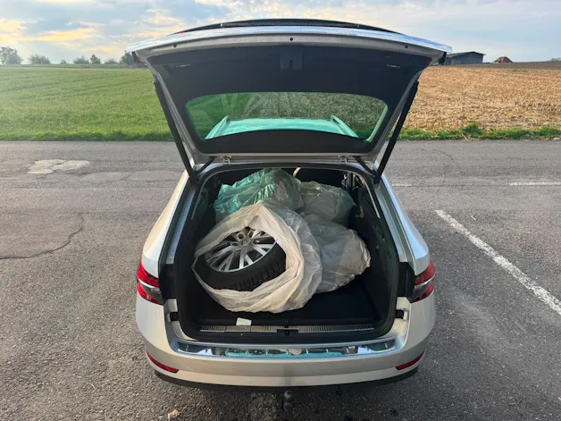 SKODA Superb Combi 2.0 TDi Style 4x4 DSG mit Anhängerkupplung