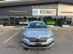 SKODA Superb Combi 2.0 TDi Style 4x4 DSG mit Anhängerkupplung