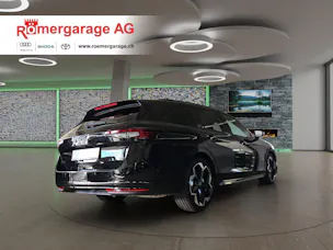 SKODA Superb Combi 2.0 TSI Sportline 4x4 DSG