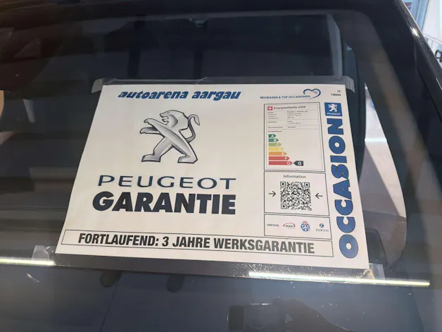 PEUGEOT Traveller 2.0 BlueHDi 9-Plätzer Business Long EAT-Automat