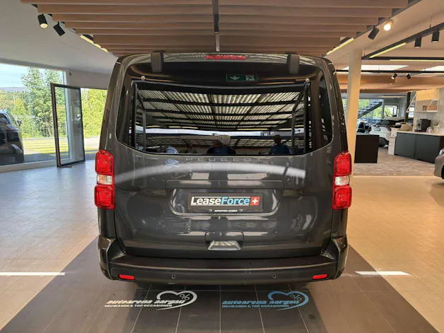 PEUGEOT Traveller 2.0 BlueHDi 9-Plätzer Business Long EAT-Automat