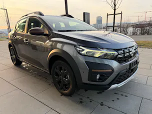 DACIA Sandero Stepway TCe 90 Extreme CVT Automat