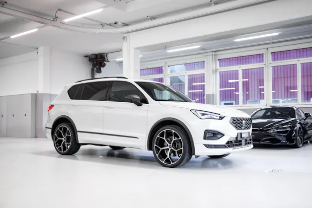 SEAT Tarraco 2.0 TSI FR 4Drive DSG *7 Plätzer*
