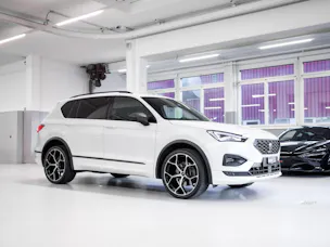 SEAT Tarraco 2.0 TSI FR 4Drive DSG *7 Plätzer*