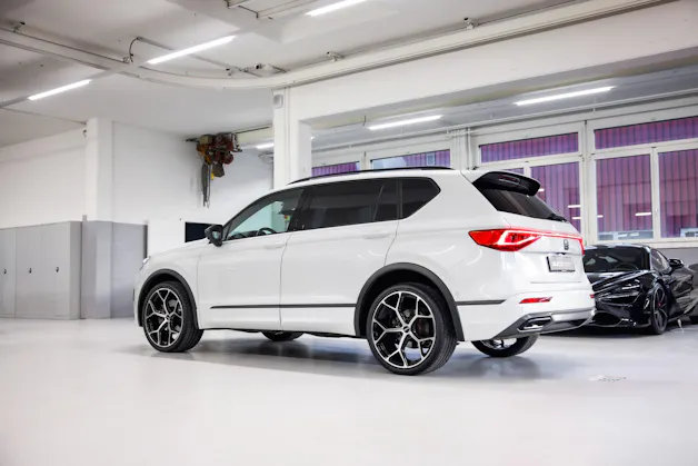 SEAT Tarraco 2.0 TSI FR 4Drive DSG *7 Plätzer*