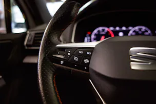 SEAT Tarraco 2.0 TSI FR 4Drive DSG *7 Plätzer*