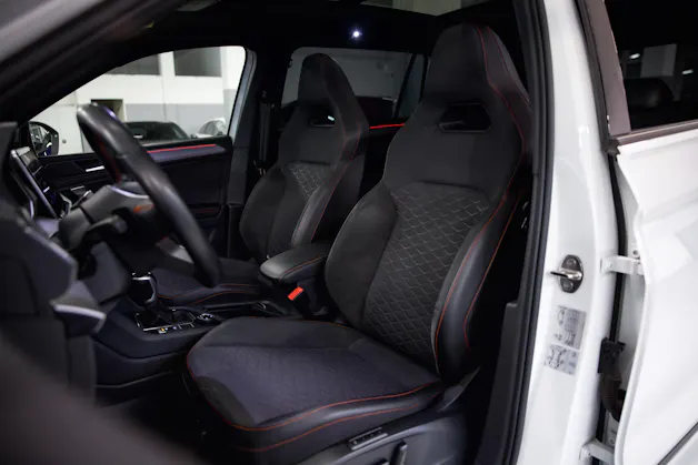 SEAT Tarraco 2.0 TSI FR 4Drive DSG *7 Plätzer*